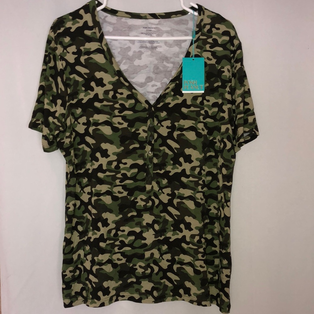 Posh peanut camo top XL
